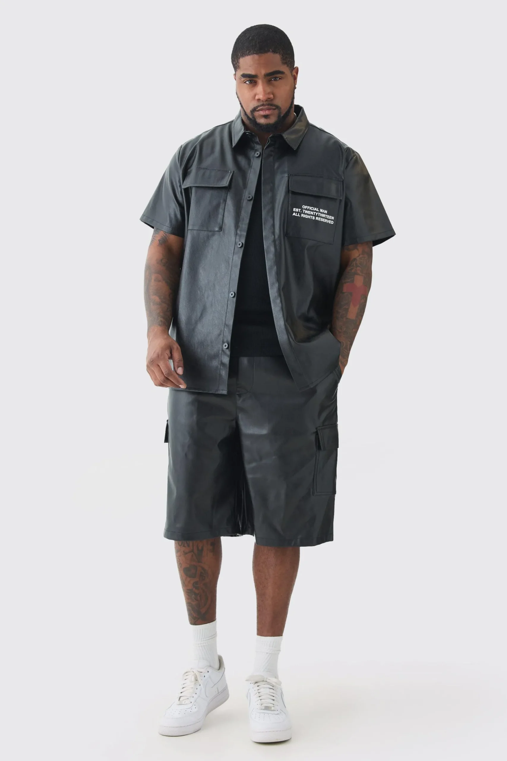 Plus Elasticated Waist PU Cargo Short | BoohooMAN UK