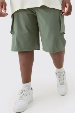 Plus Elasticated Waist Relaxed Lightweight Stretch Cargo Short | BoohooMAN UK
