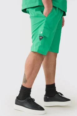 Plus Elasticated Waist Relaxed Nylon Man Cargo Short | BoohooMAN UK