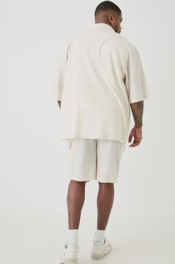 Plus Elasticated Waist Relaxed Linen Cargo Shorts In Natural | BoohooMAN UK