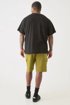 Plus Elasticated Waist Relaxed Linen Cargo Shorts In Khaki | BoohooMAN UK