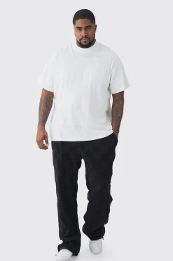 Plus Embossed Checkered Towelling Trouser & T-shirt Set Black | BoohooMAN UK