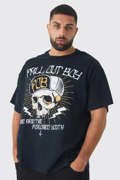 Plus Fall Out Boy License Print T-shirt | BoohooMAN UK