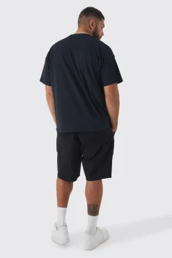 Plus Fixed Waist Black Relaxed Fit Shorts | BoohooMAN UK
