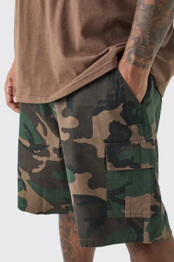 Plus Fixed Waist Camo Twill Cargo Short | BoohooMAN UK