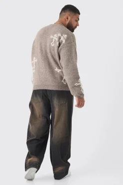 Plus Gothic Cross Oversized Fluffy Knitted Sweat | BoohooMAN UK
