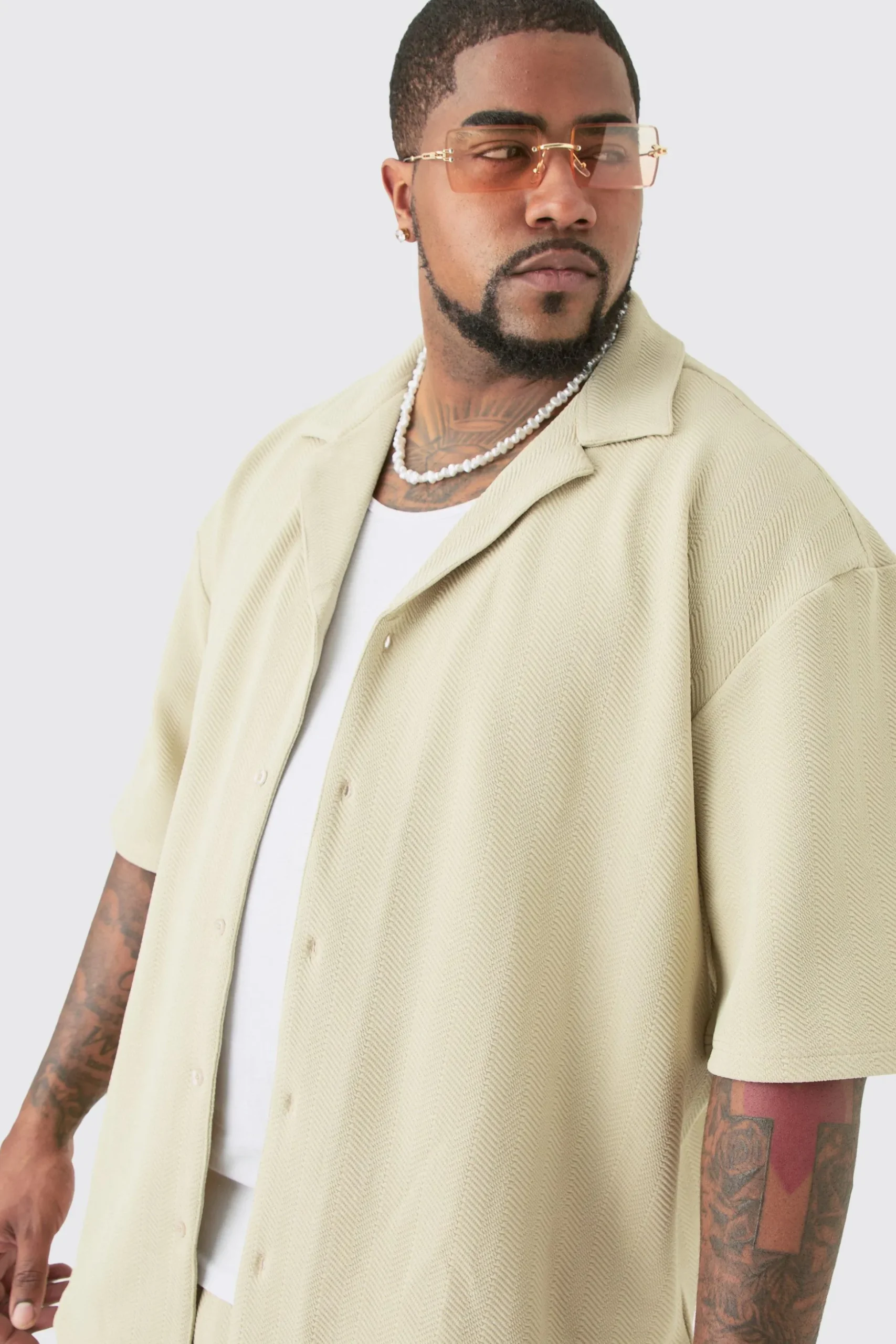 Plus Herringbone Detail Shirt & Short Set In Stone | BoohooMAN UK