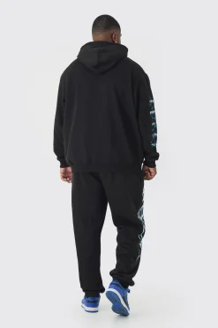 Plus Homme Cross Print Oversized Hoodie In Black | BoohooMAN UK