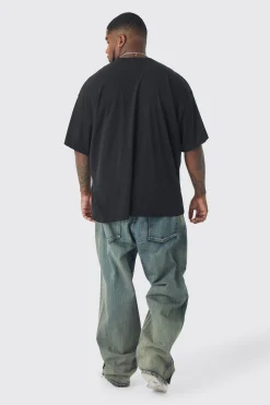 Plus Homme Cross Print Oversized T-shirt In Black | BoohooMAN UK