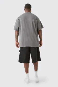 Plus Hot Wheels License Print T-shirt | BoohooMAN UK