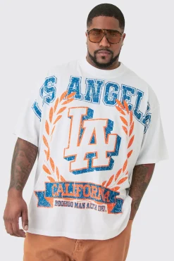 Plus Los Angeles Over The Seam Graphic T-shirt In White | BoohooMAN UK