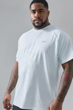 Plus Man Active Camo Raglan Regular Fit Performance T-shirt | BoohooMAN UK