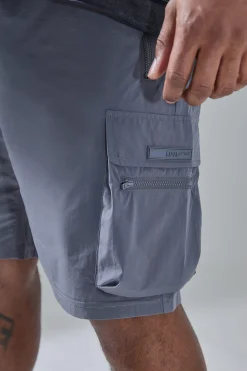 Plus Man Active Lightweight 5inch Regular Fit Cargo Shorts | BoohooMAN UK