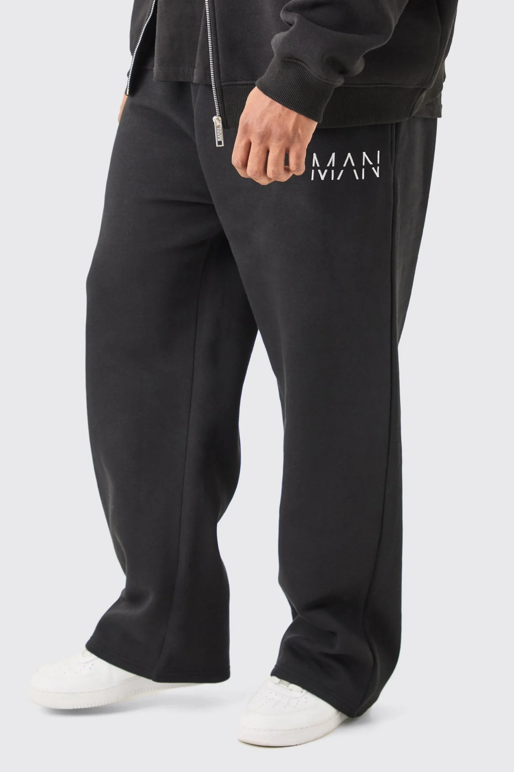 Plus Man Dash Relaxed Fit Jogger In Black | BoohooMAN UK
