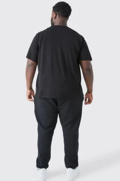Plus Man Signature Embroidered T-shirt | BoohooMAN UK