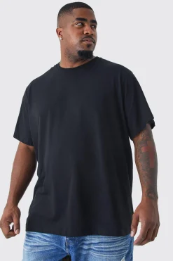 Plus Mickey Mouse License T-shirt | BoohooMAN UK