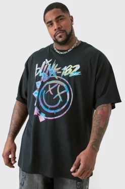 Plus Oversized Blink 182 License T-shirt In Black | BoohooMAN UK