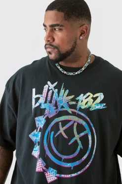 Plus Oversized Blink 182 License T-shirt In Black | BoohooMAN UK