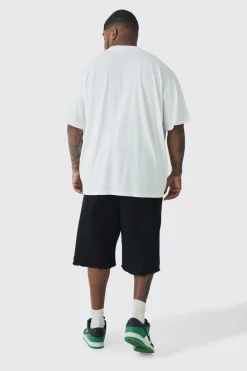 Plus Oversized Boston Varsity Print T-shirt | BoohooMAN UK