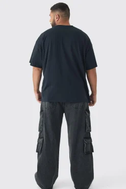 Plus Oversized Bullet For My Valentine License Print T-Shirt | BoohooMAN UK