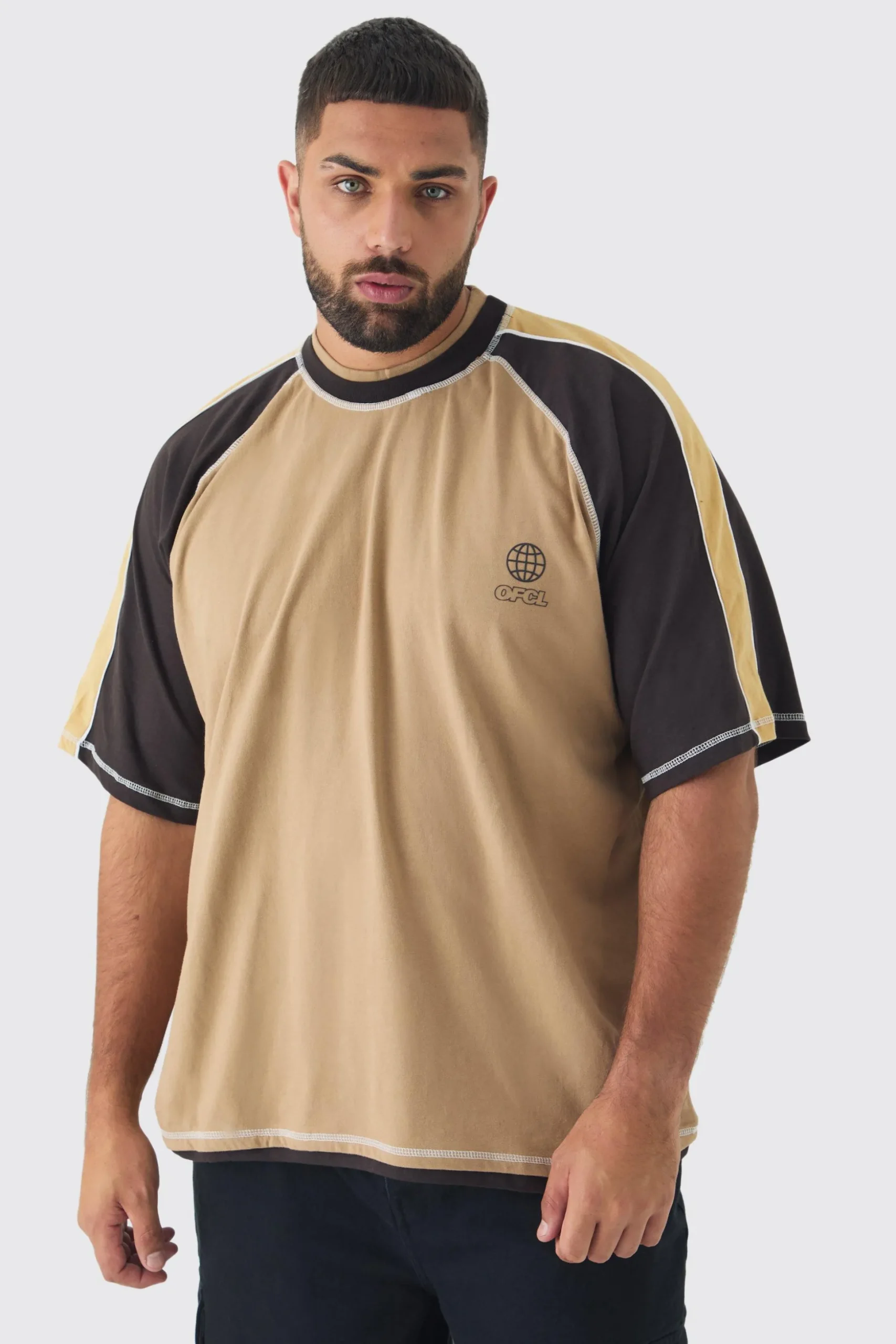 Plus Oversized Carded Heavy Panelled OFCL T-shirt | BoohooMAN UK