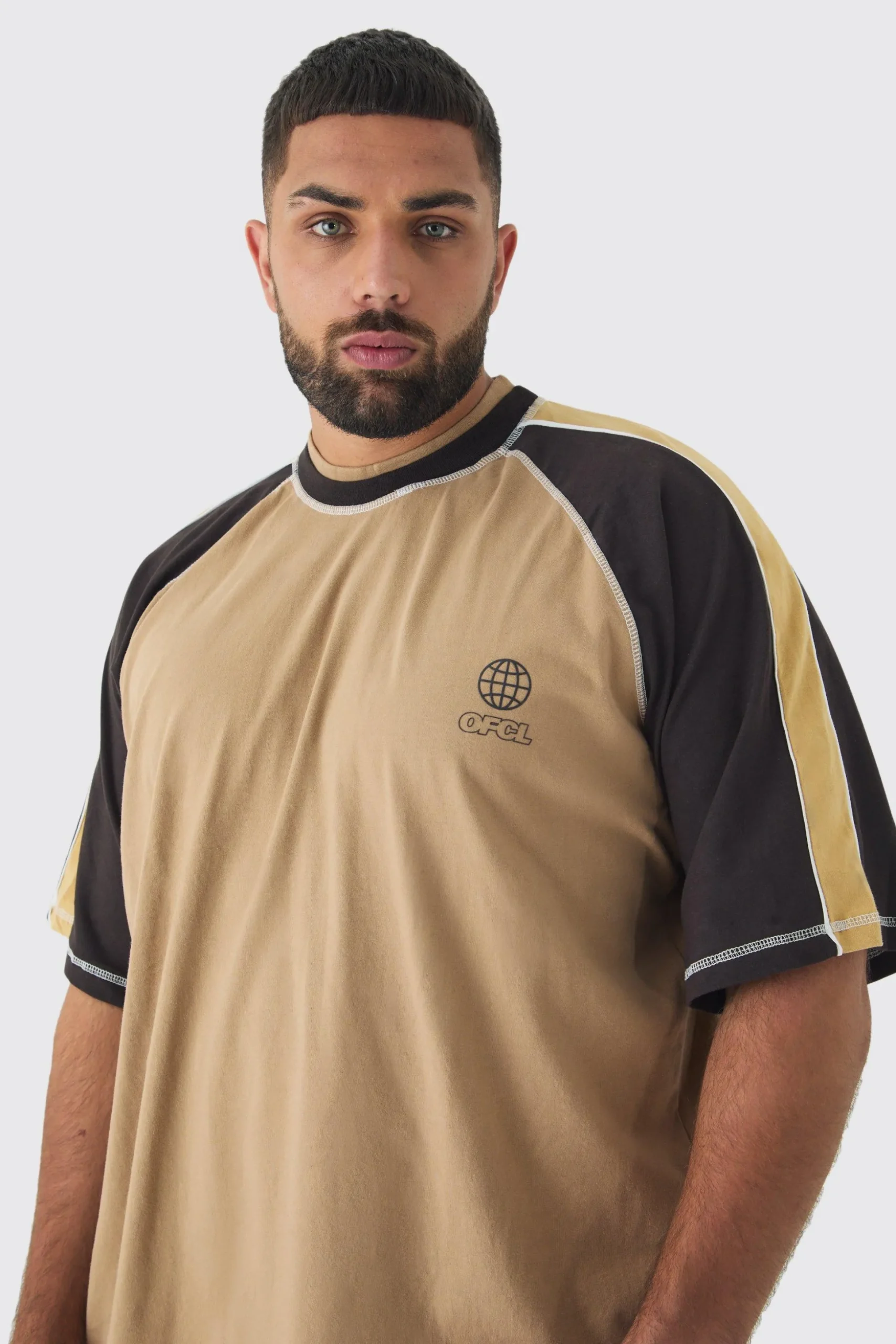 Plus Oversized Carded Heavy Panelled OFCL T-shirt | BoohooMAN UK