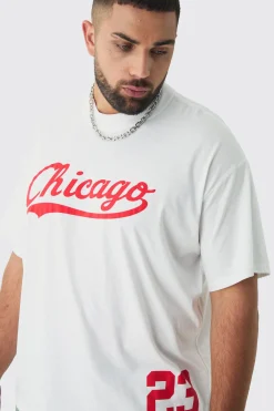 Plus Oversized Chicago Varsity Print T-shirt | BoohooMAN UK