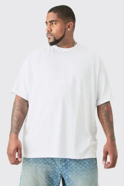 Plus Oversized Crew Neck T-shirt | BoohooMAN UK