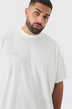 Plus Oversized Cross Rhinestone Printed T-Shirt In White | BoohooMAN UK