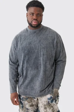 Plus Oversized Extended Neck Laundered Wash Long Sleeve T-shirt | BoohooMAN UK