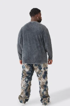 Plus Oversized Extended Neck Laundered Wash Long Sleeve T-shirt | BoohooMAN UK