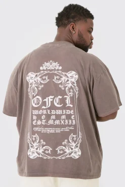Plus Oversized Extended Neck Washed T-shirt | BoohooMAN UK