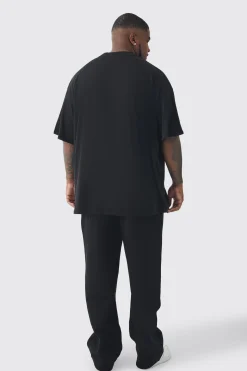 Plus Oversized Extended Neck Rennaisance Large Scale Print T-Shirt | BoohooMAN UK