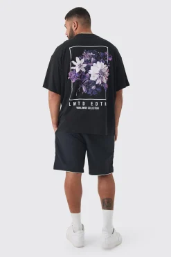Plus Oversized Floral Back Graphic T-shirt | BoohooMAN UK