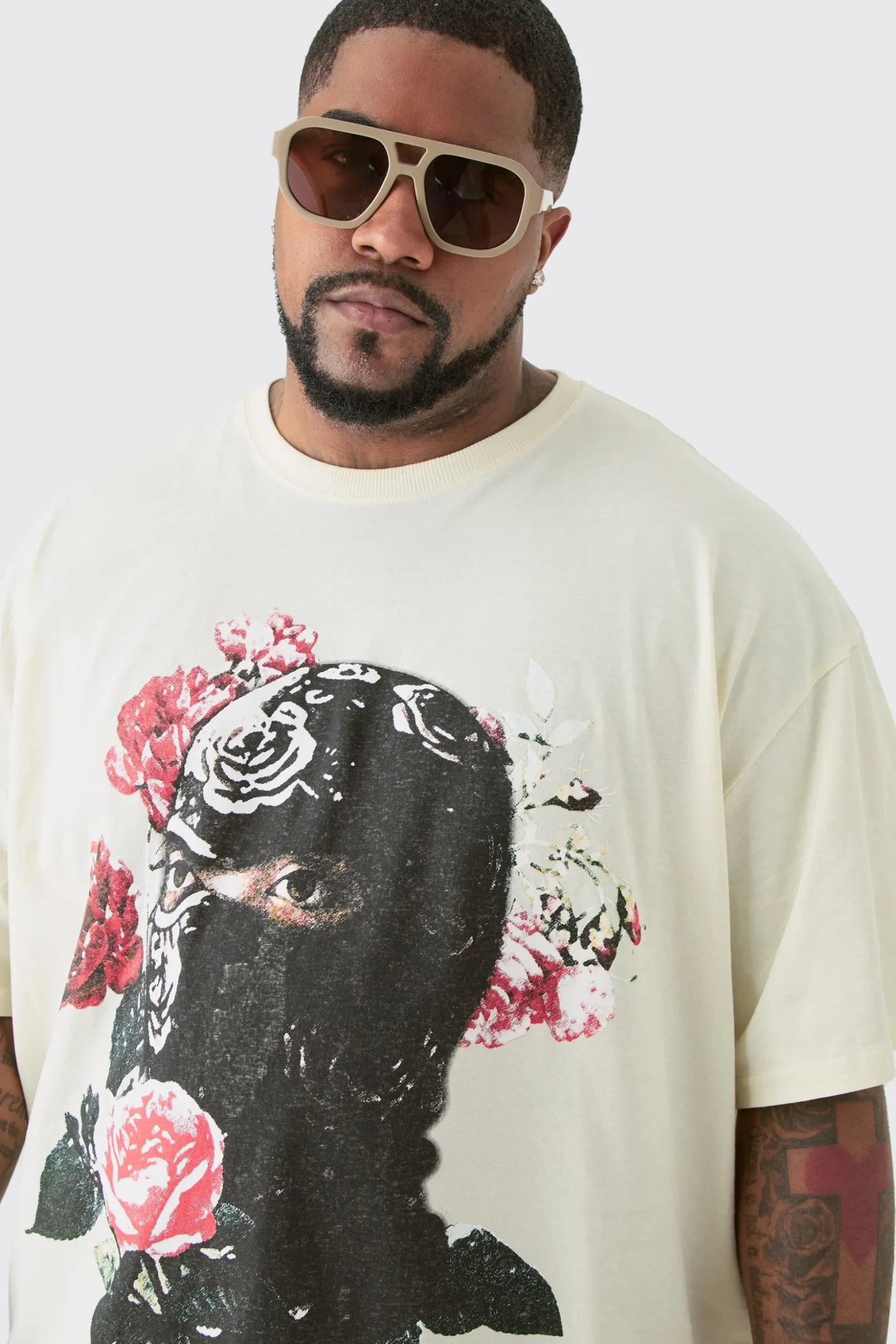 Plus Oversized Floral Balaclava Print T-shirt In Ecru | BoohooMAN UK