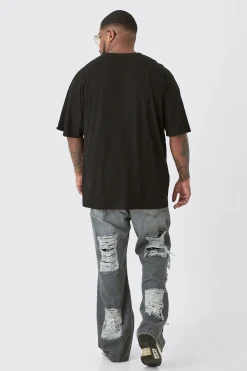Plus Oversized Floral Graphic T-shirt | BoohooMAN UK
