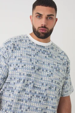 Plus Oversized Jacquard Geo T-shirt | BoohooMAN UK