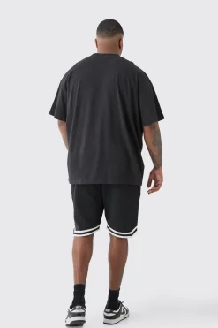 Plus Oversized Los Angeles T-shirt In Black | BoohooMAN UK