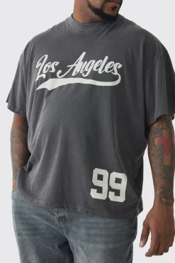 Plus Oversized Los Angeles Overdye Varsity Print T-shirt | BoohooMAN UK