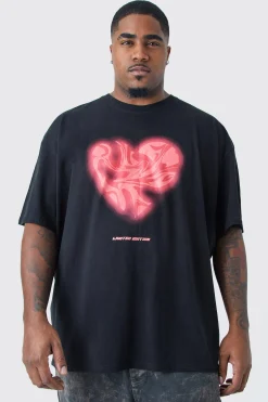 Plus Oversized Marble Heart Graphic T-shirt | BoohooMAN UK
