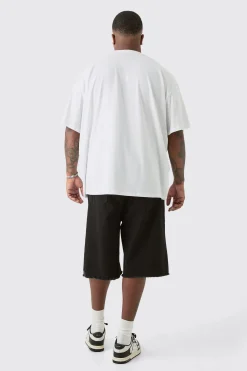 Plus Oversized Mono Balaclava Print T-shirt In White | BoohooMAN UK