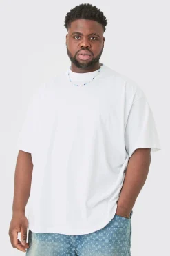 Plus Oversized OFCL Back Print Car T-shirt In White | BoohooMAN UK