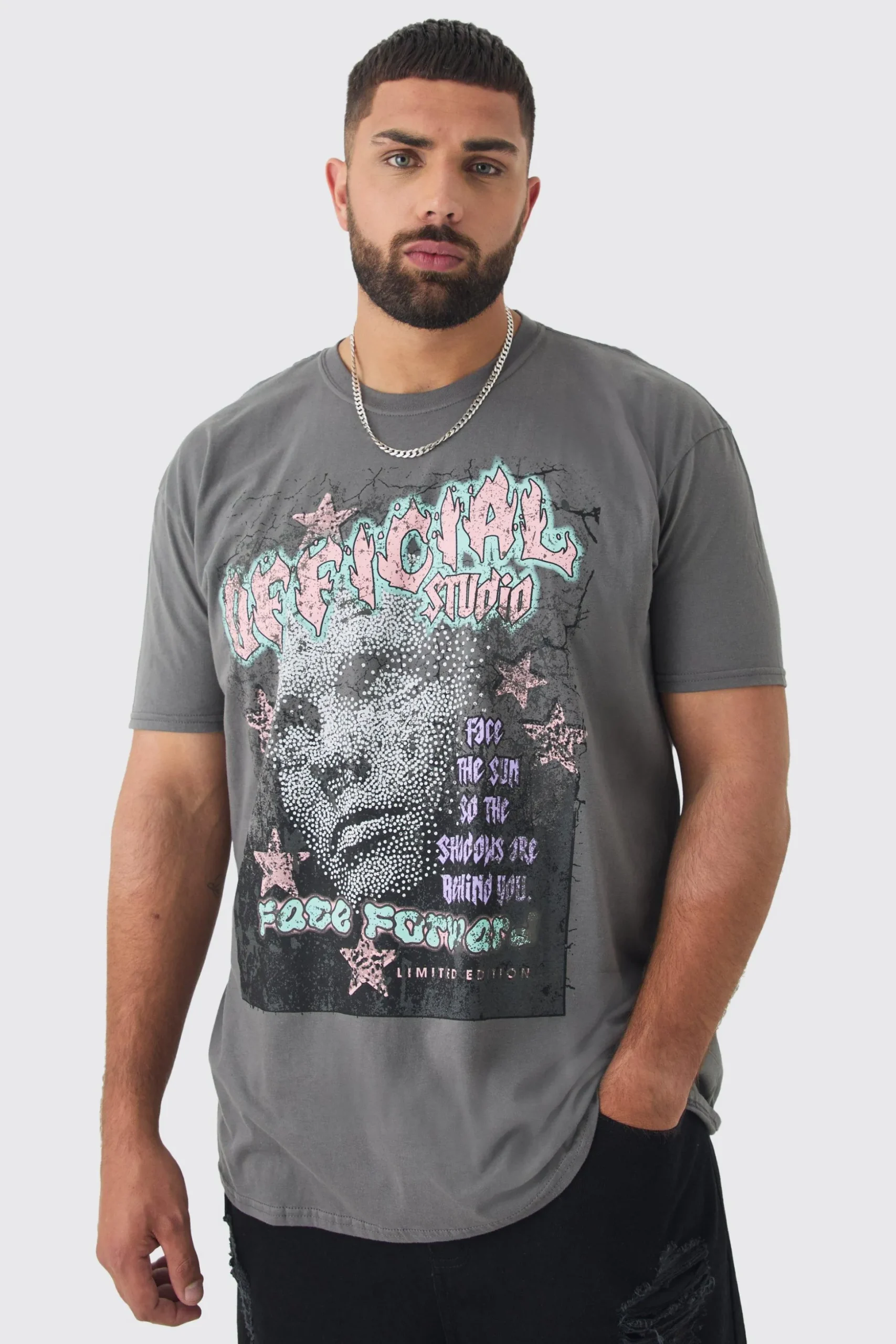 Plus Oversized Overdyed Official Face Graphic T-shirt | BoohooMAN UK