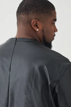 Plus Oversized Pu T-shirt | BoohooMAN UK