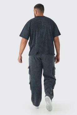 Plus Oversized Renaissance Worldwide Acid Wash T-Shirt | BoohooMAN UK
