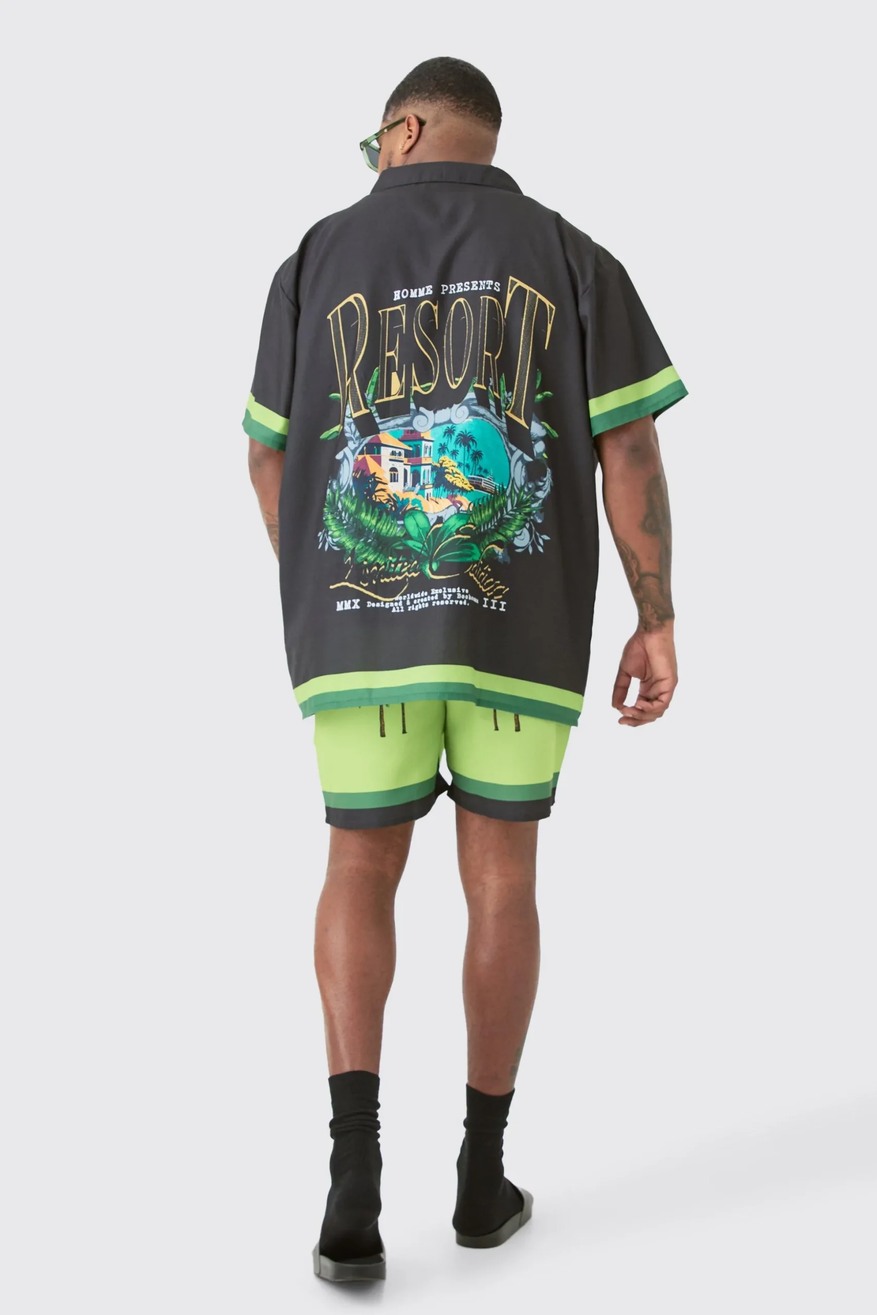 Plus Oversized Resort Print Shirt & Swim Short Set In Black | BoohooMAN UK