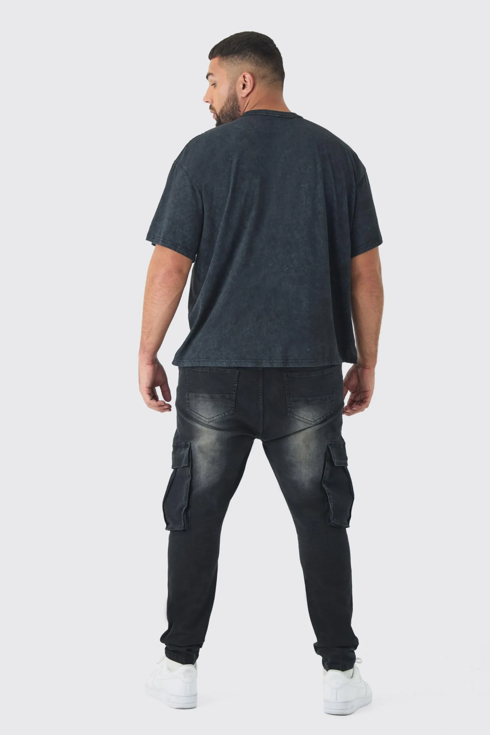 Plus Oversized Skull Acid Wash T-Shirt | BoohooMAN UK