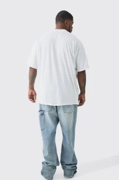 Plus Oversized Skull Over Seams Graphic T-shirt | BoohooMAN UK
