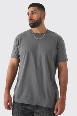 Plus Oversized Stencil Back Print T-shirt | BoohooMAN UK
