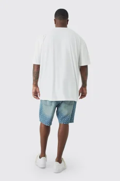Plus Oversized Teddy Chest Print T-shirt | BoohooMAN UK
